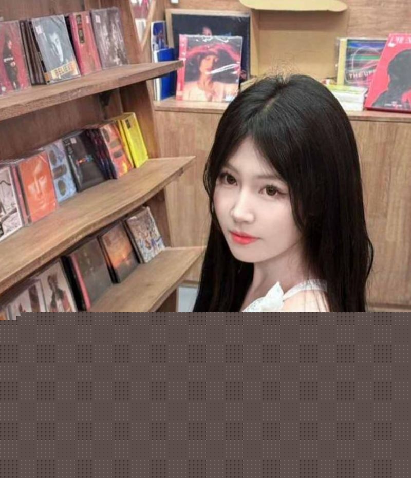 反差校花背着男友约炮裸聊6.jpg 反差校花背着男友约炮裸聊6.jpg