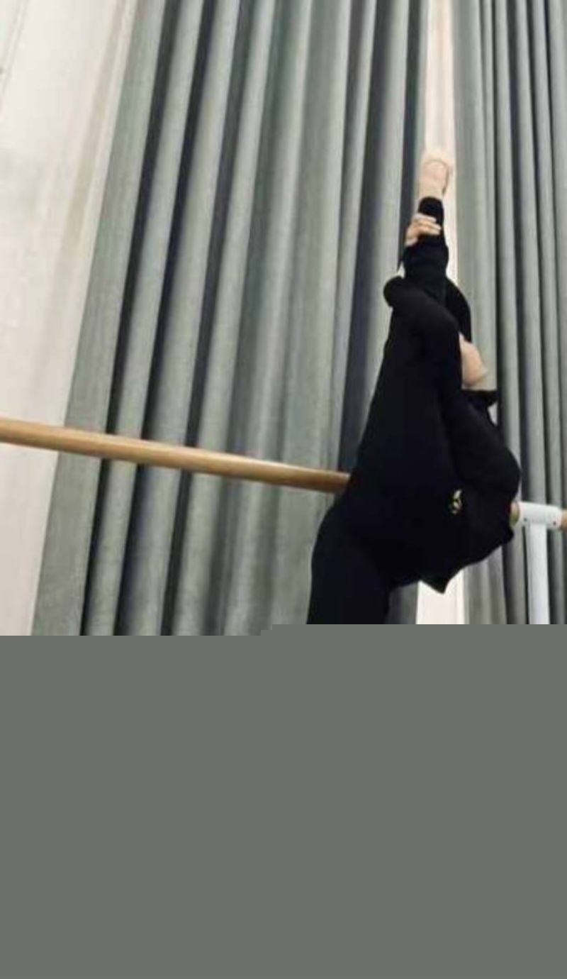 美女网上聊骚被男友曝光3.jpg 美女网上聊骚被男友曝光3.jpg