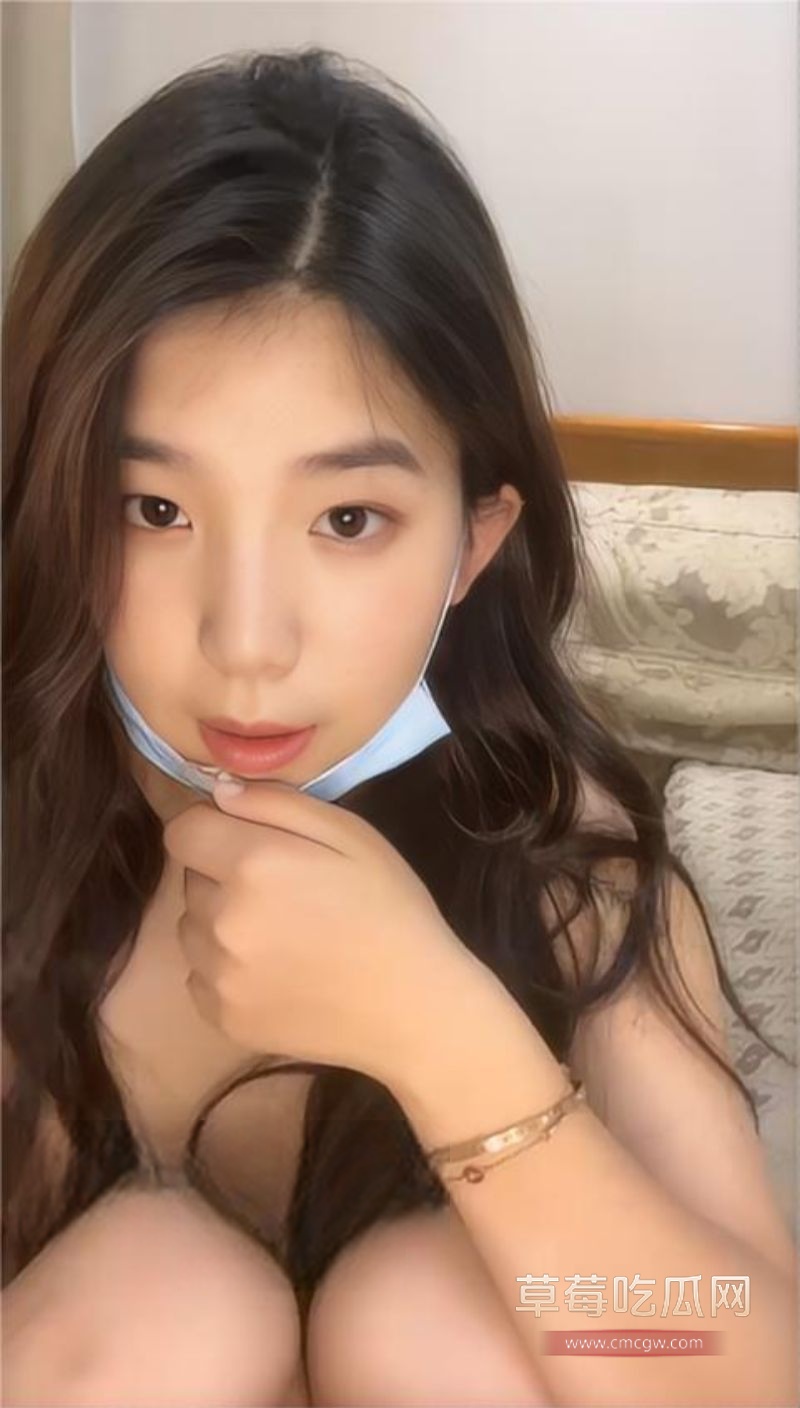 大学生在金主屌下考母狗证1.jpg 大学生在金主屌下考母狗证1.jpg