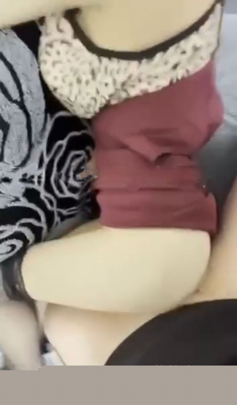 姐姐生气用强奸哄好了3.jpg 姐姐生气用强奸哄好了3.jpg