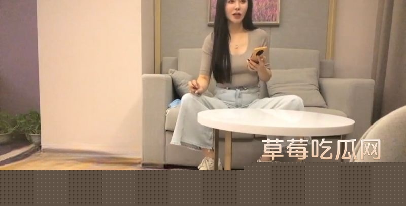 老江湖御姐被操到只喊干不了1.jpg 老江湖御姐被操到只喊干不了1.jpg