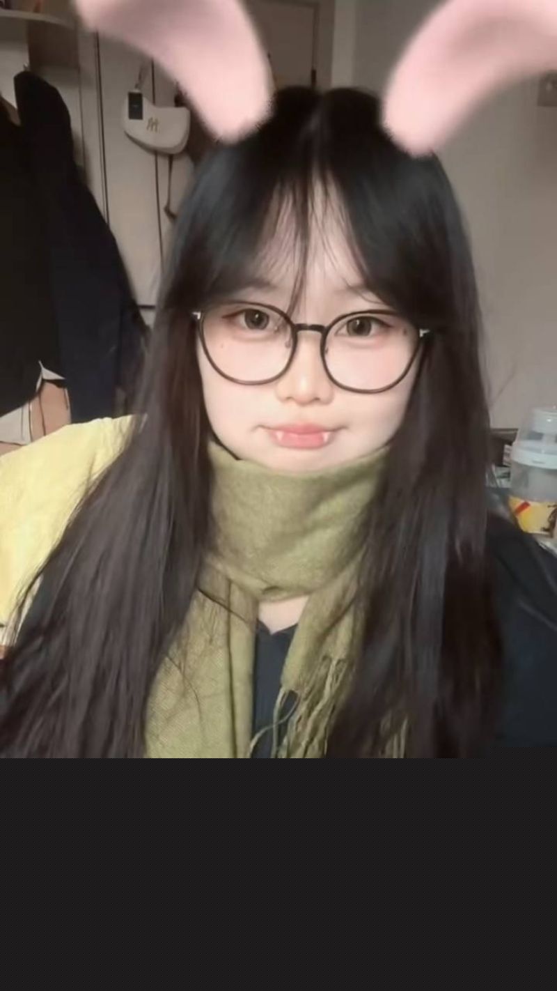 女大学生聊骚秀巨乳2.jpg 女大学生聊骚秀巨乳2.jpg