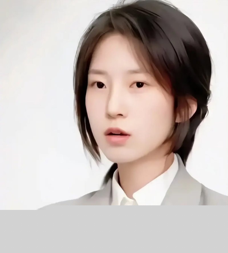 姜萍旧照2.jpg 姜萍旧照2.jpg