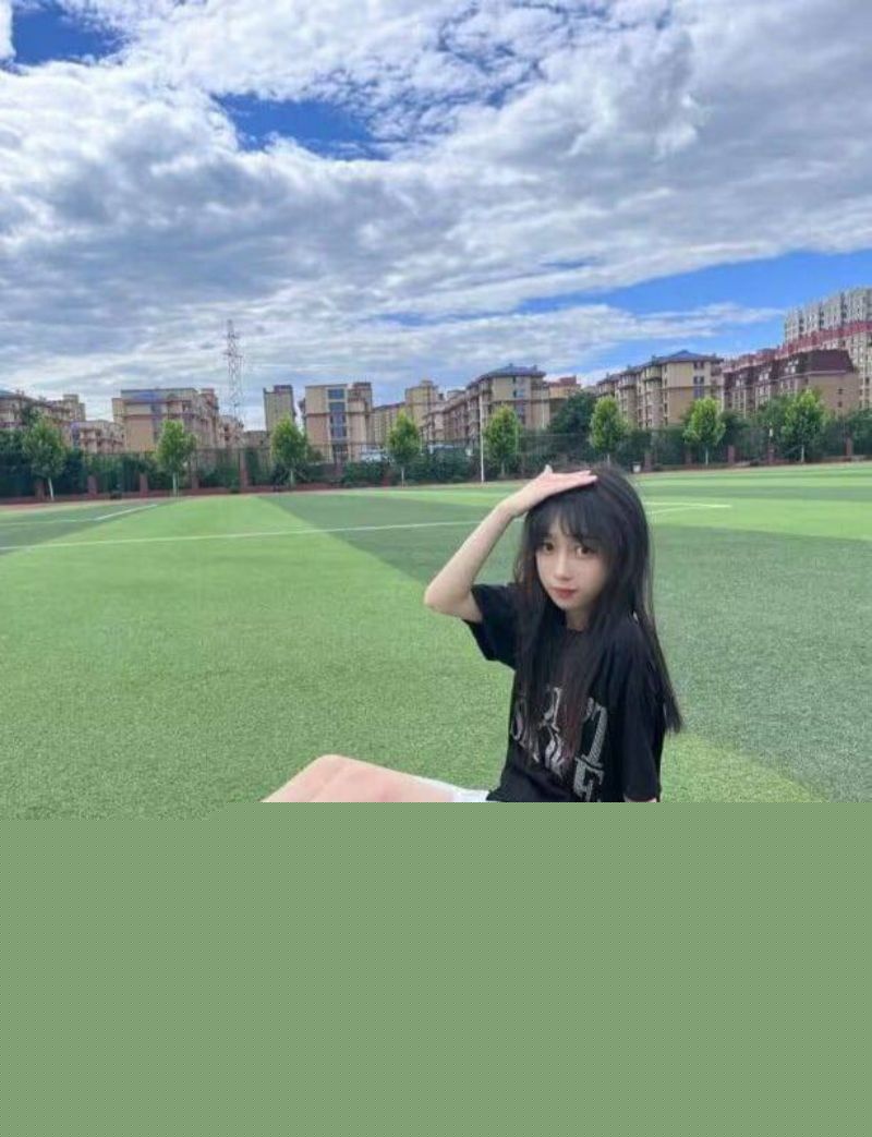 冰山小萝莉被男友破冰调教1.jpg 冰山小萝莉被男友破冰调教1.jpg