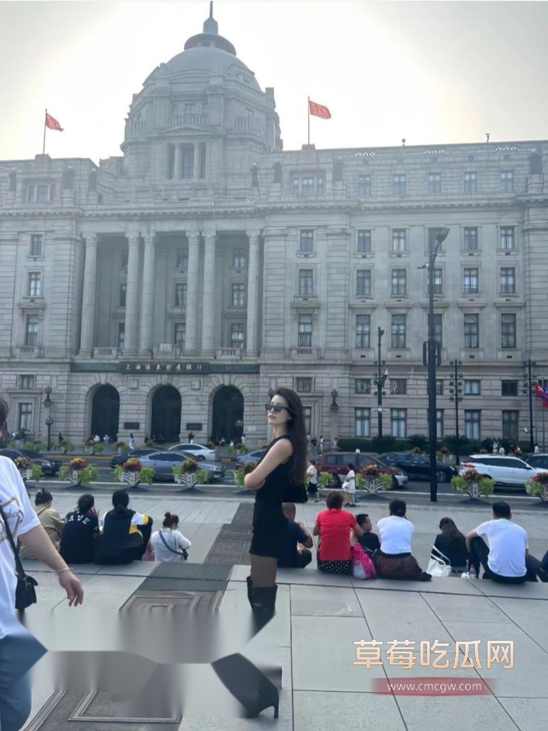 上海女大被金主调教成性奴5.jpg 上海女大被金主调教成性奴5.jpg