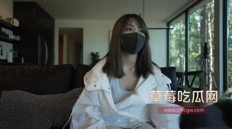 在露天浴池里疯狂做爱1.jpg 在露天浴池里疯狂做爱1.jpg