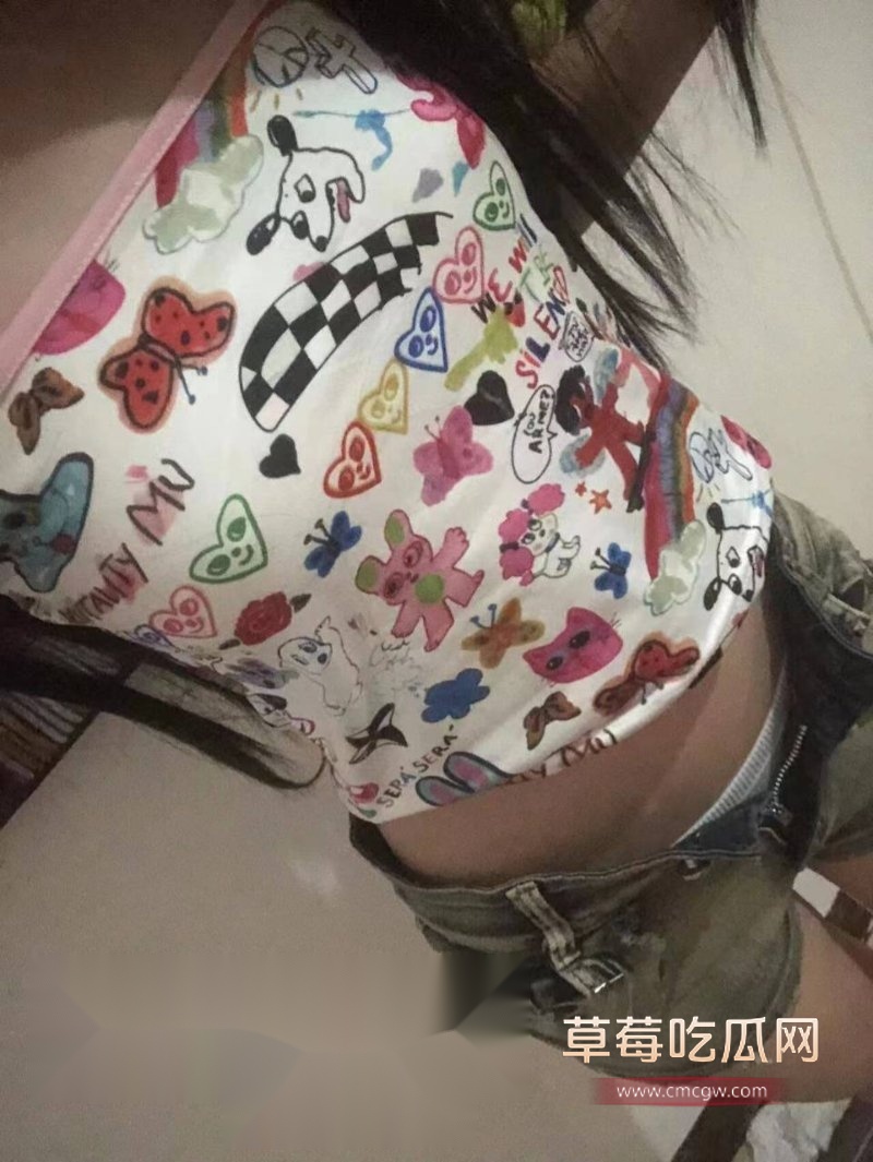 广东母狗林美琦3.jpg 广东母狗林美琦3.jpg