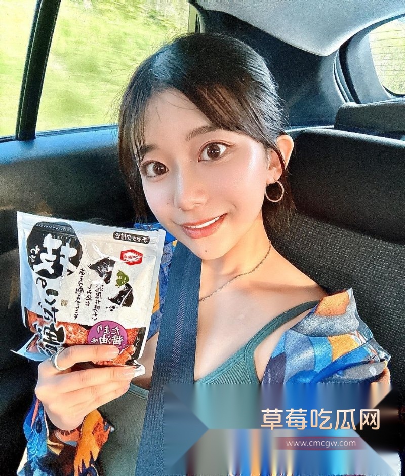 川越仁子2.jpg 川越仁子2.jpg