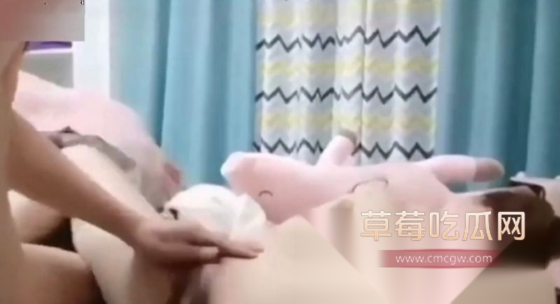 真实上司潜规则女职员6.jpg 真实上司潜规则女职员6.jpg