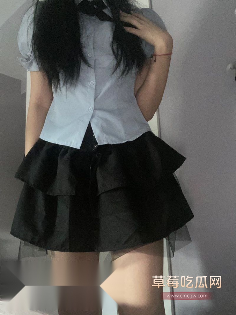 清纯女大学生被调教成黑逼母狗3.jpg 清纯女大学生被调教成黑逼母狗3.jpg