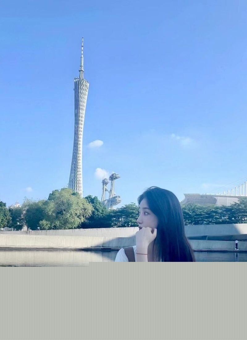 女学生装有钱被识破2.jpg 女学生装有钱被识破2.jpg