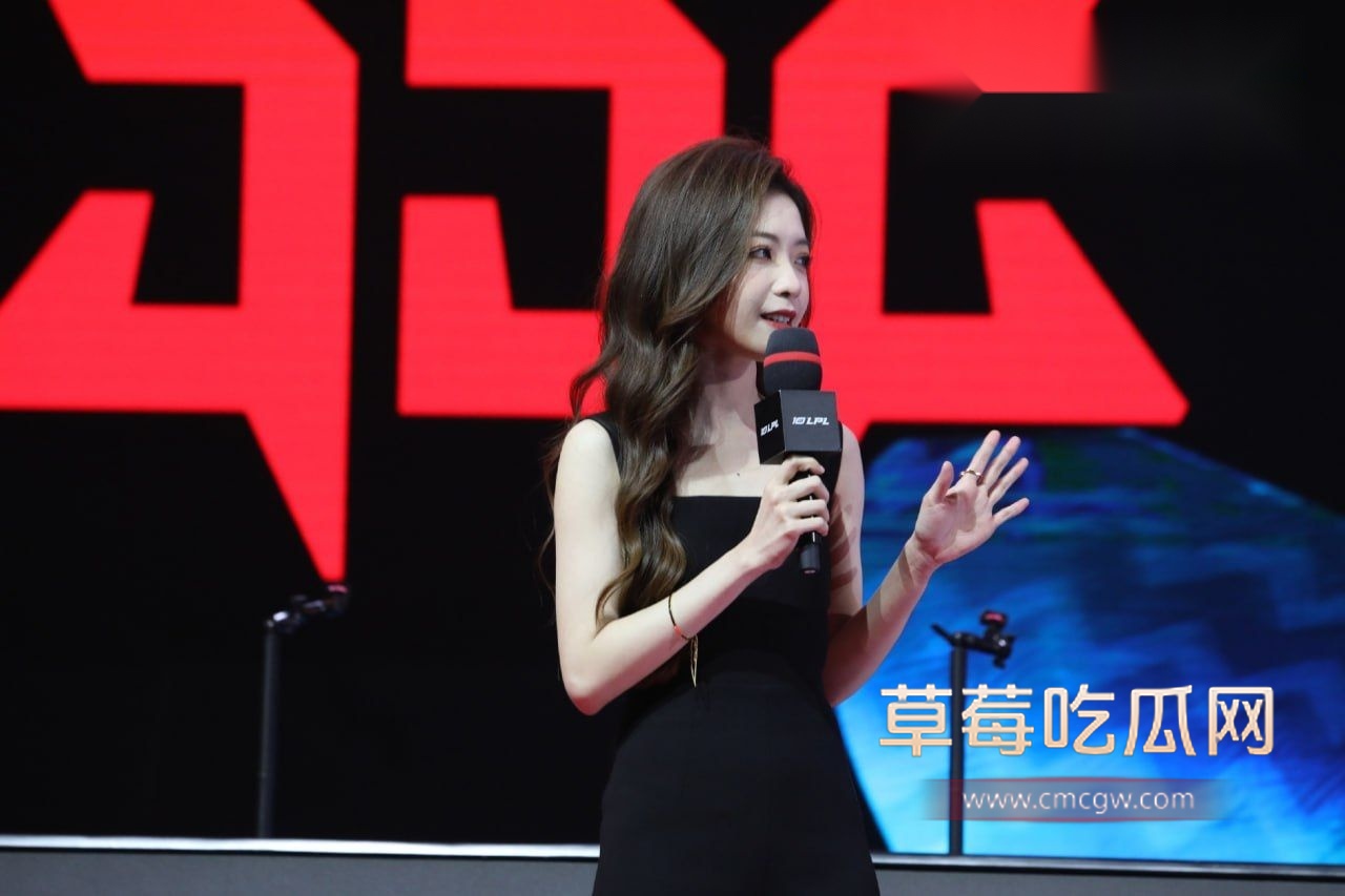 希染我是母狗9.jpg 希染我是母狗9.jpg