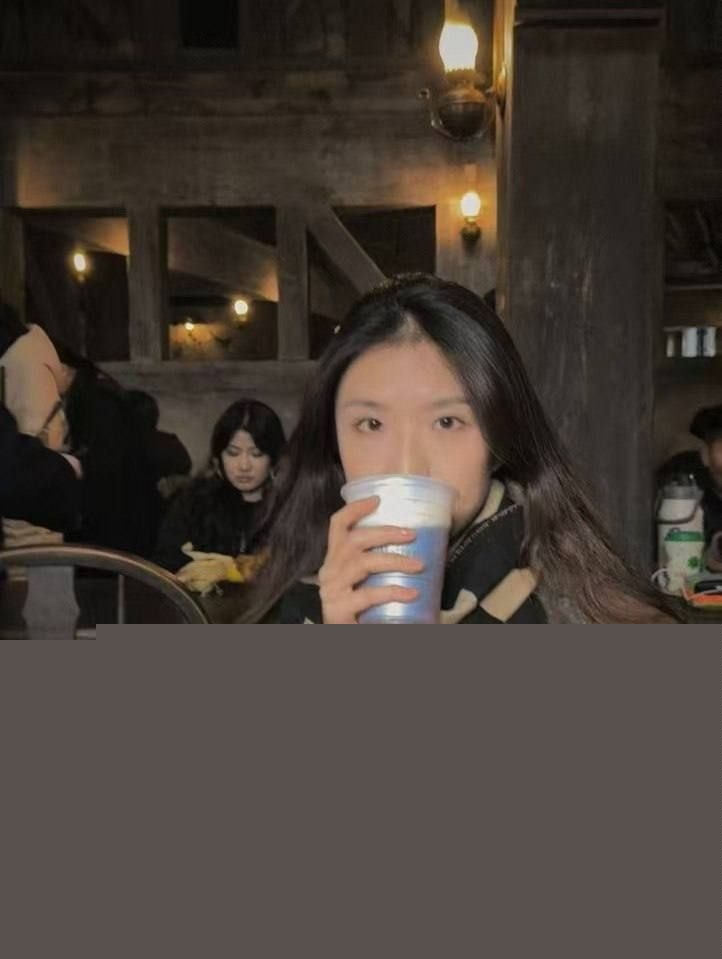 讲师张晓4.jpg 讲师张晓4.jpg