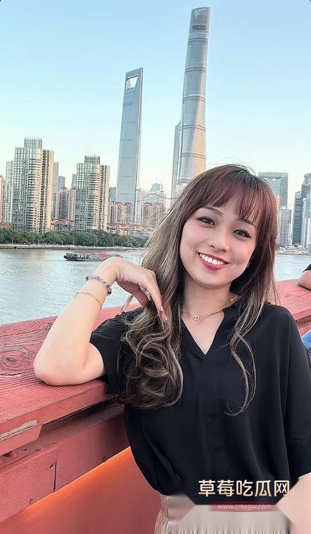 吃不饱仨战士小翔6.jpg 吃不饱仨战士小翔6.jpg