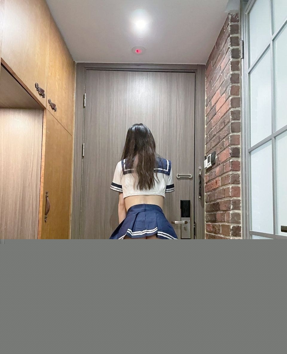 美少女背着男友偷情2.jpg 美少女背着男友偷情2.jpg