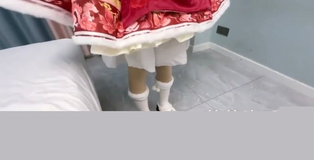 携手洛丽塔女友拜年1.jpg 携手洛丽塔女友拜年1.jpg