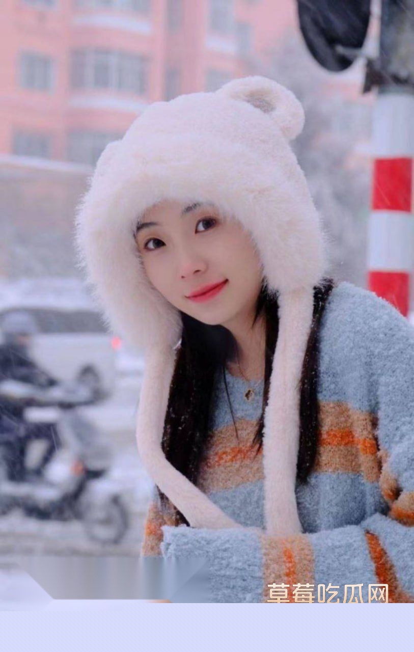 理想初恋在男友前格外淫荡3.jpg 理想初恋在男友前格外淫荡3.jpg