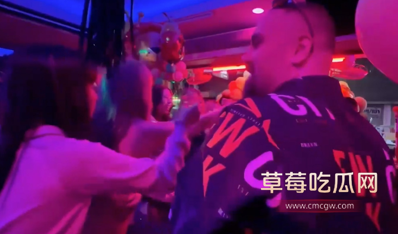 泰国情色旅游 泰国情色旅游