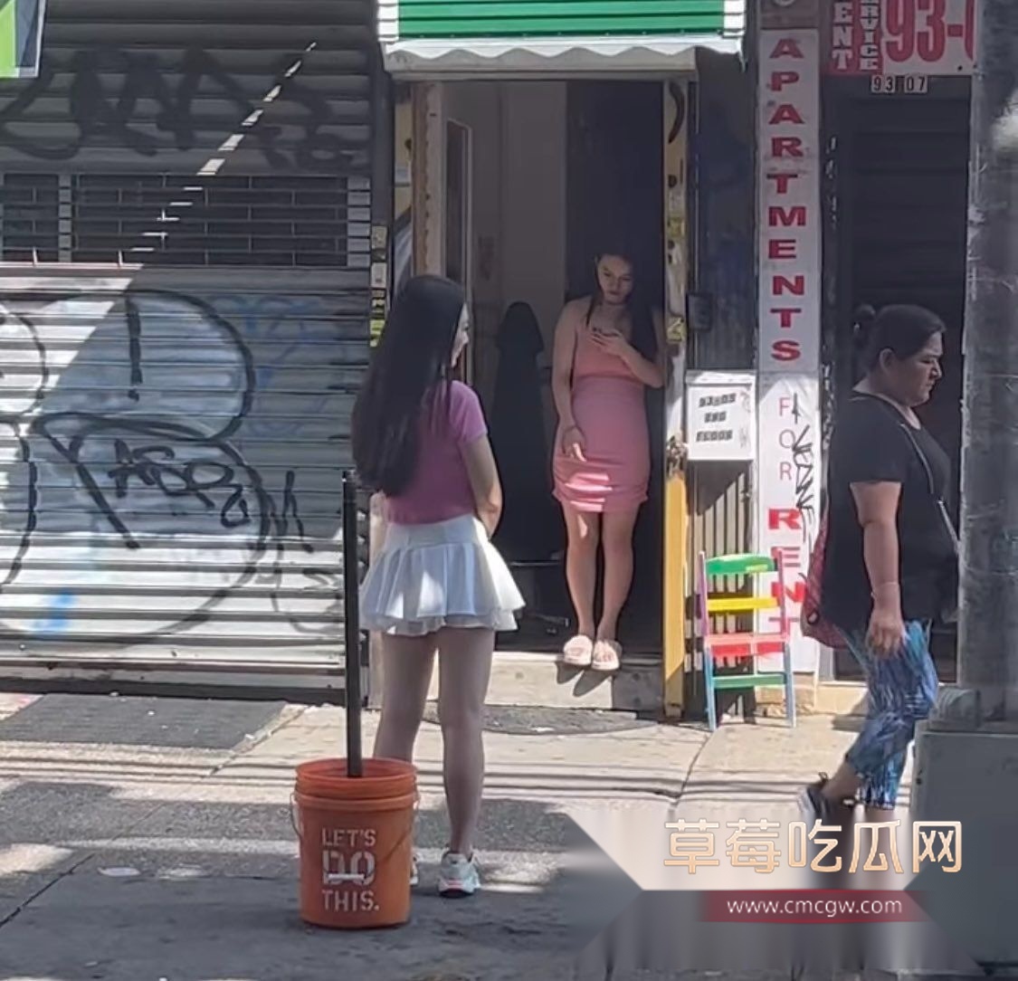 中美对账站街女4.jpg 中美对账站街女4.jpg