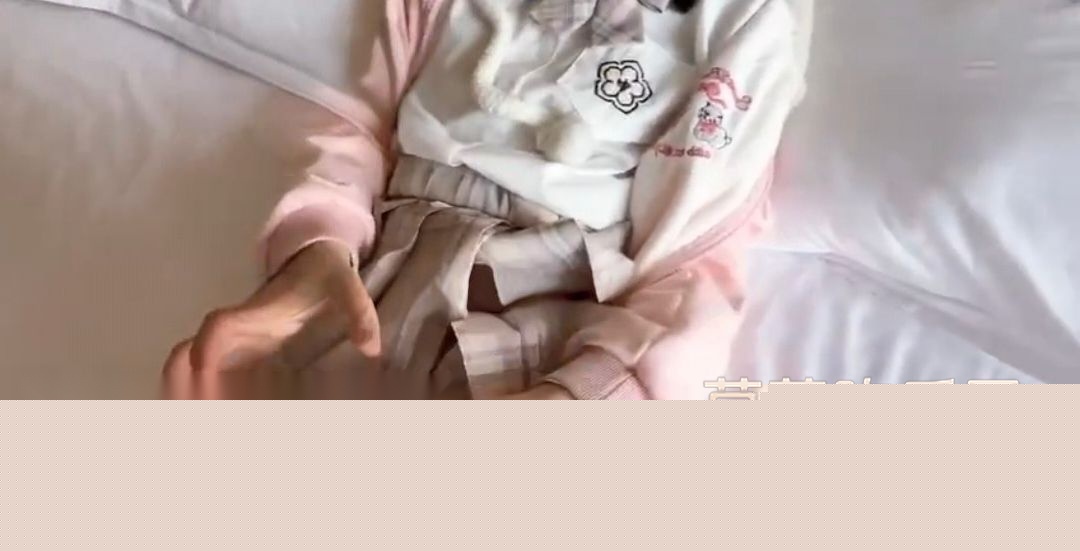 老师强奸表妹同学2.jpg 老师强奸表妹同学2.jpg