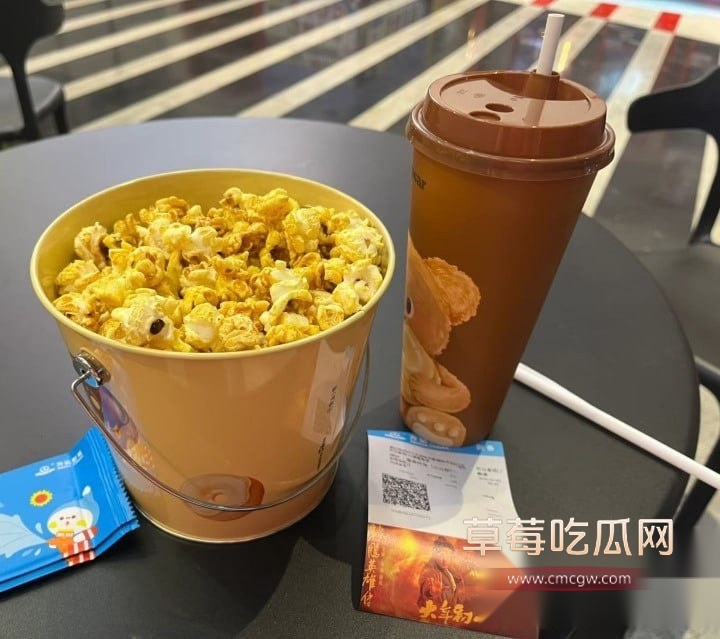 哪吒2影院喷水大瓜2.jpg 哪吒2影院喷水大瓜2.jpg