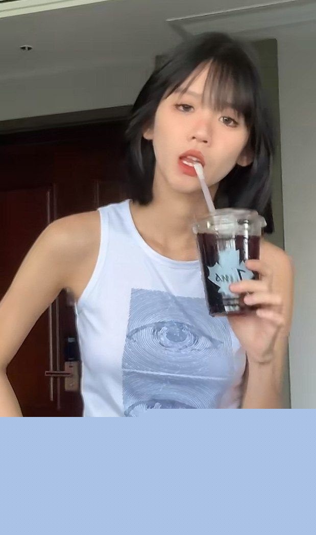 井川里予3.jpg 井川里予3.jpg