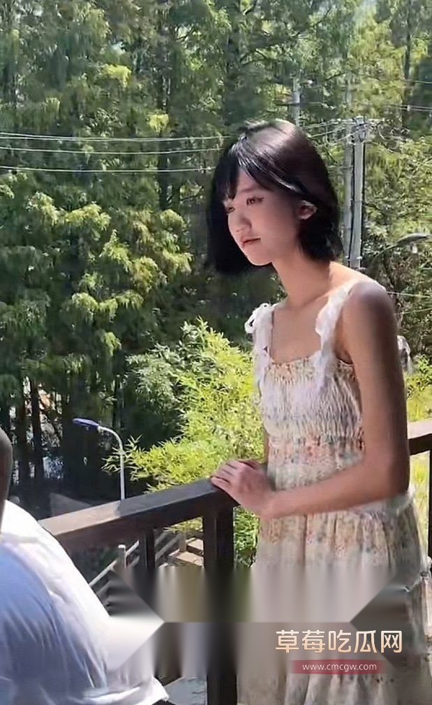 井川里予4.jpg 井川里予4.jpg