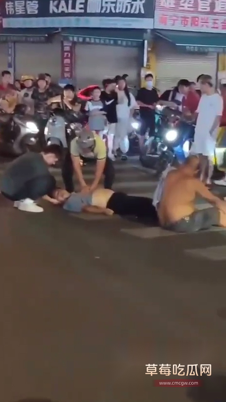 电动车剐蹭出人命 (4)