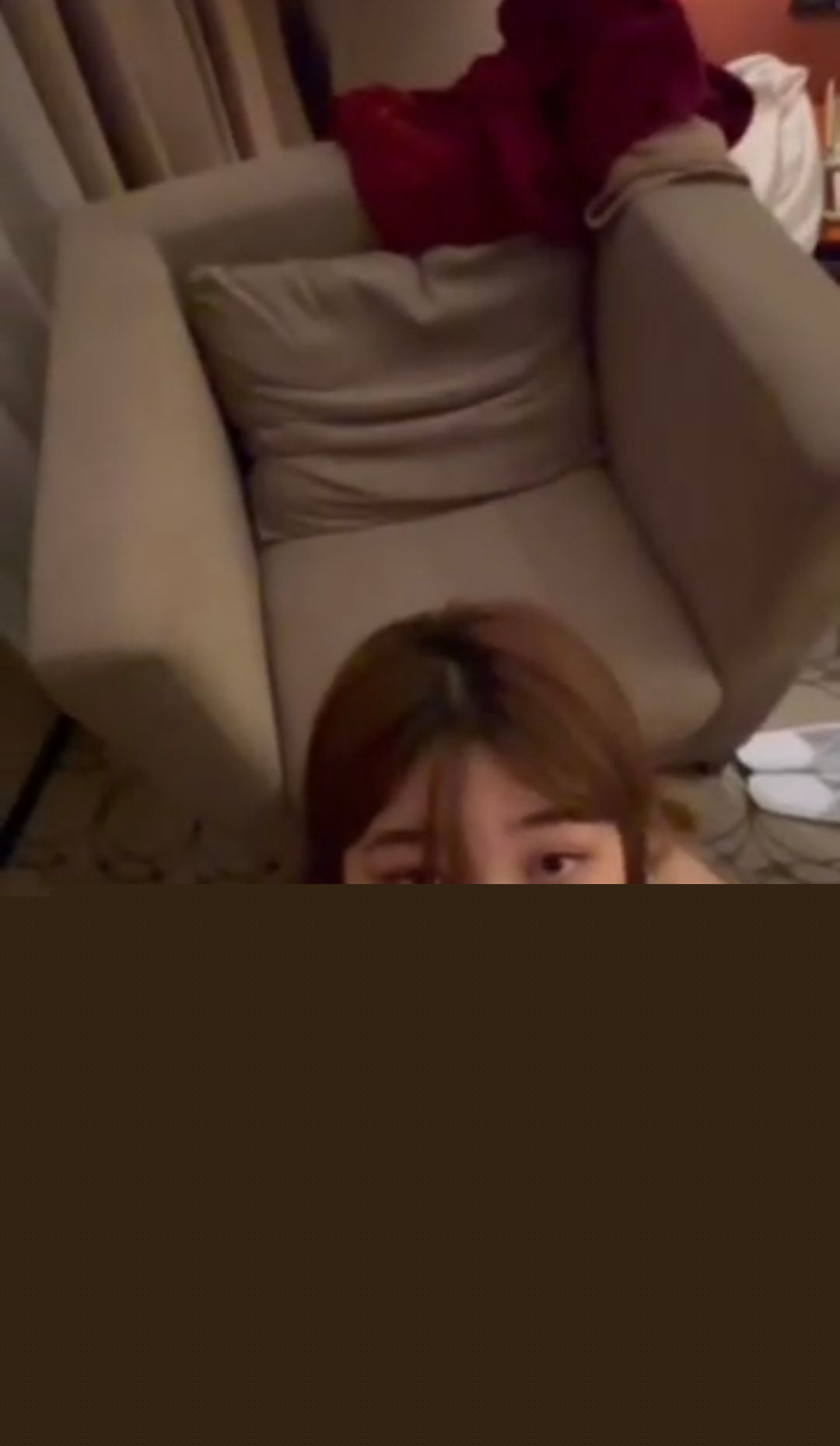 女大学生被控制欲男友PUA1