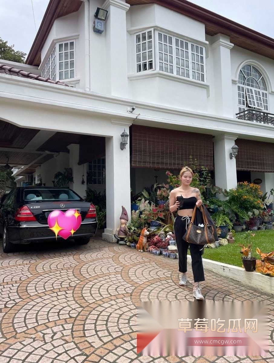 花臂学生妹福利合集 (5)