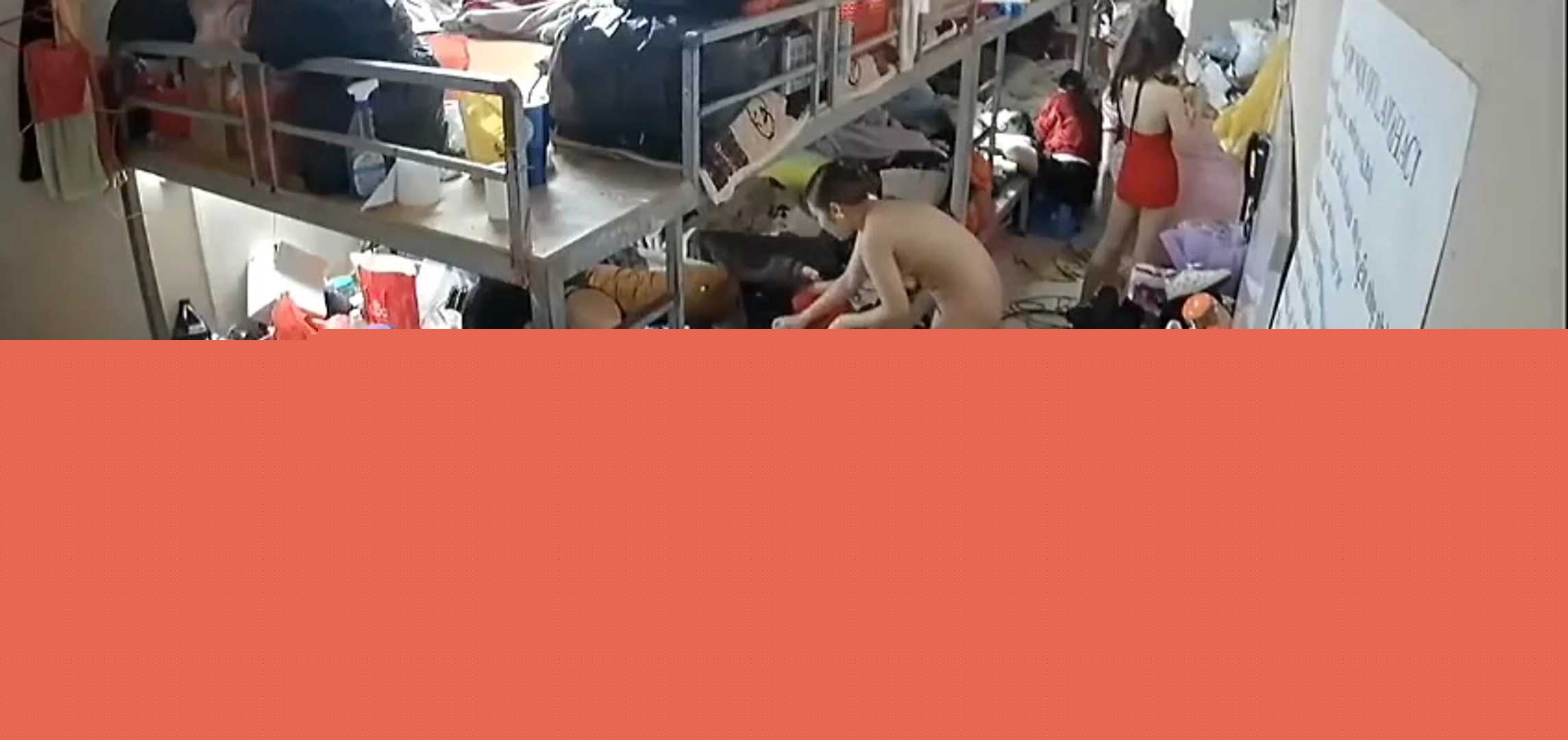 女技师宿舍安装隐藏摄像头 1