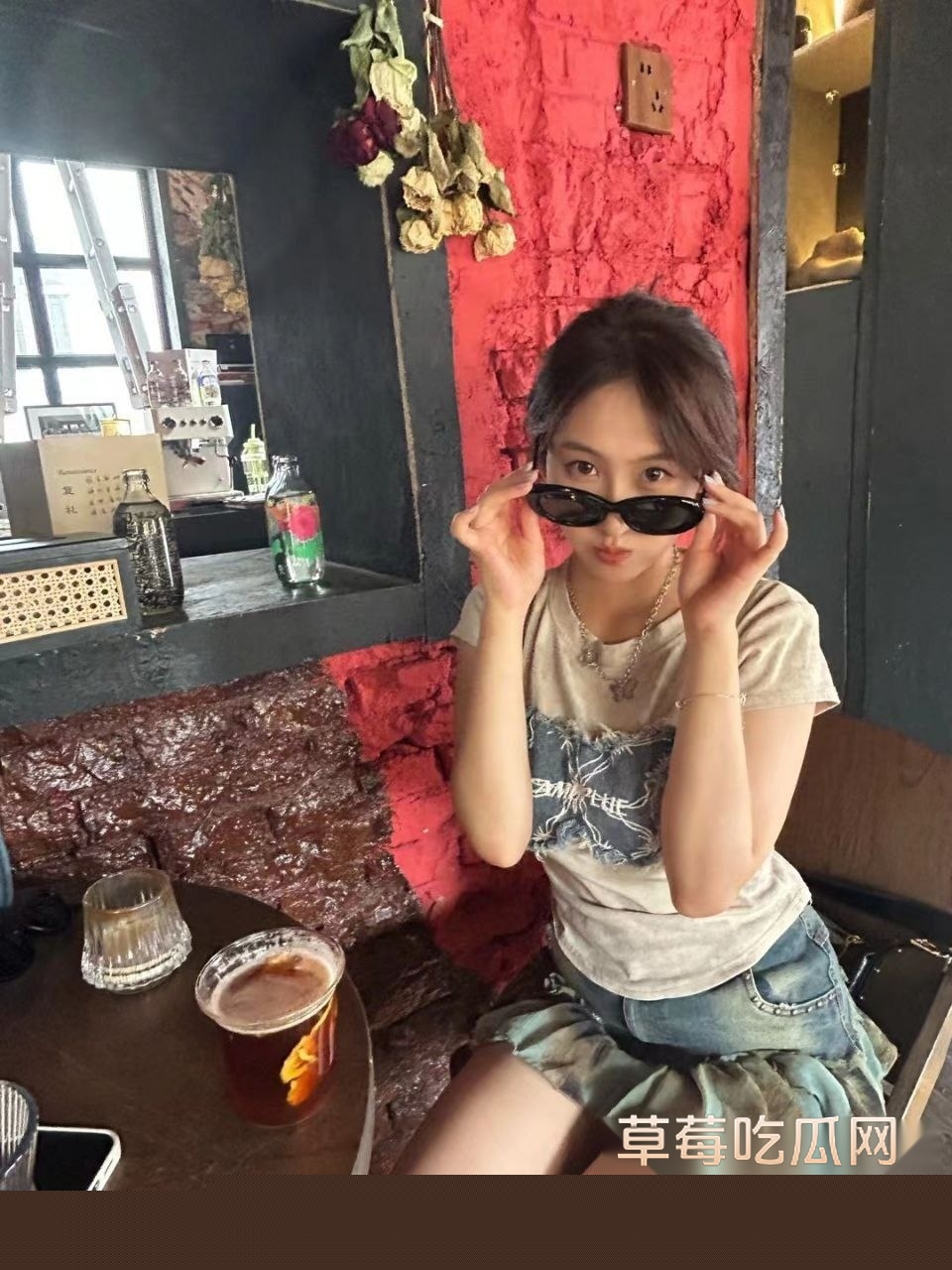 谢雨桐3P视频 4 谢雨桐3P视频 4