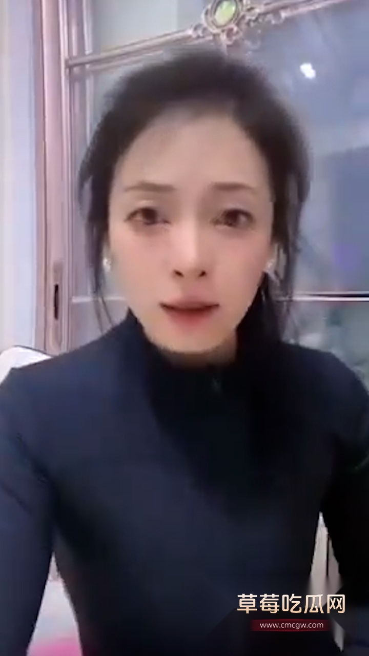 快手网红直播漏奶 5