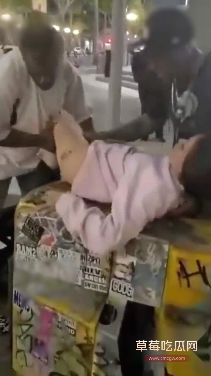 各种地方各种操偷拍合集 3 各种地方各种操偷拍合集 3