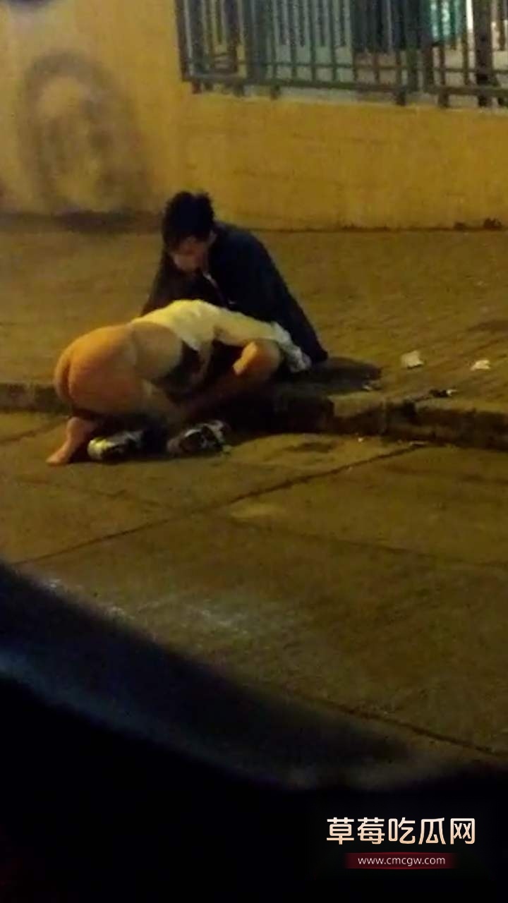 各种地方各种操偷拍合集 4 各种地方各种操偷拍合集 4