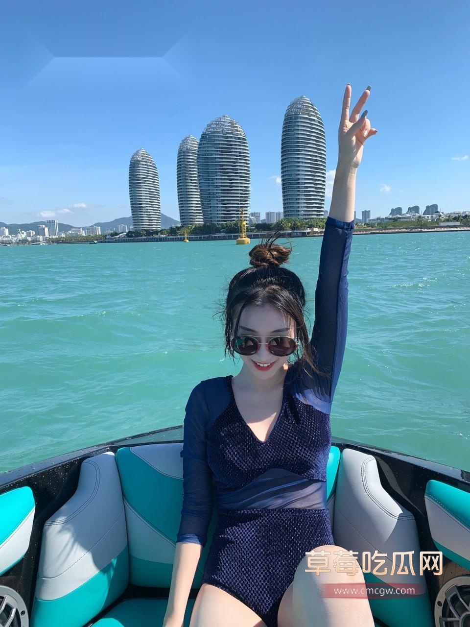 空姐艾淼出轨被曝光 10