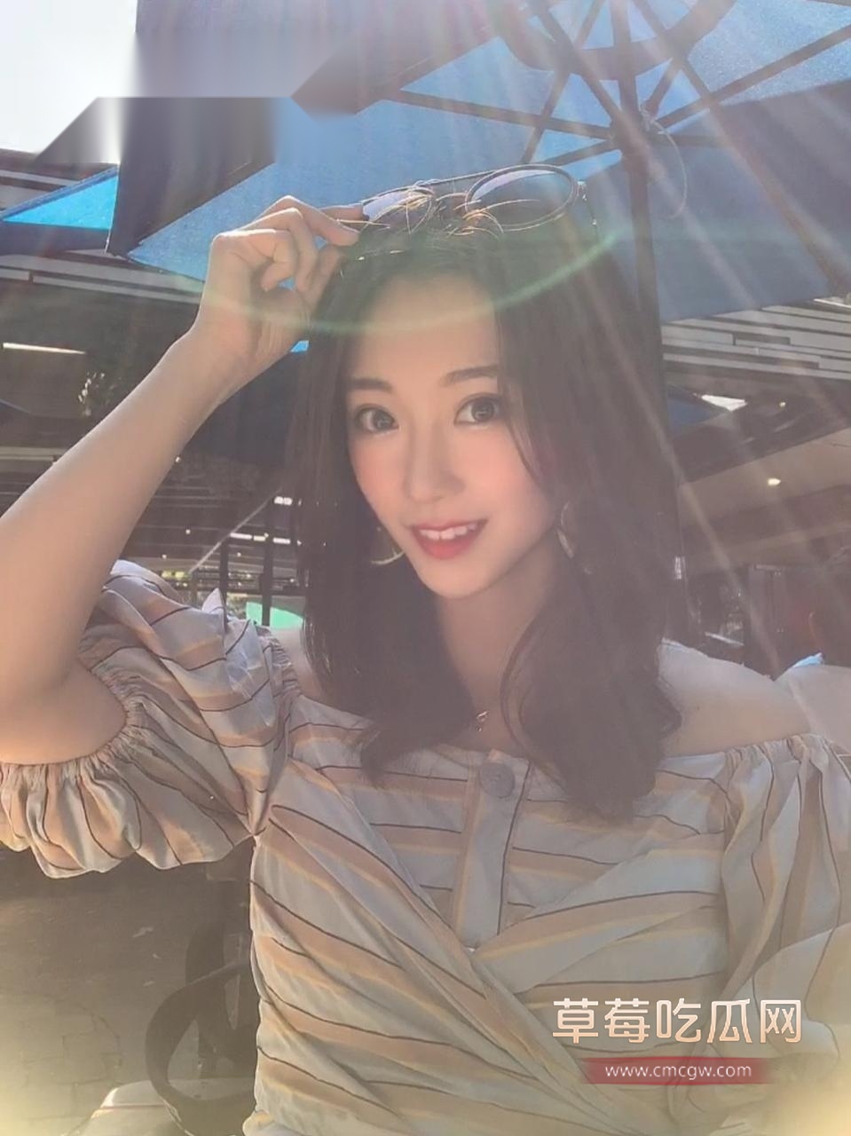 空姐艾淼出轨被曝光 13