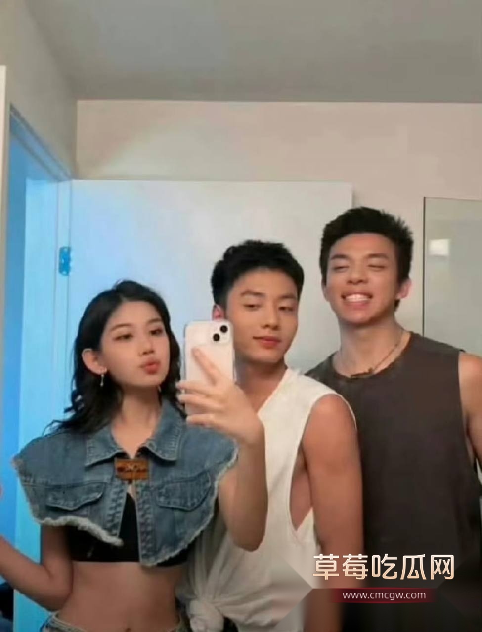 网红夏思齐被曝光 17 网红夏思齐被曝光 17