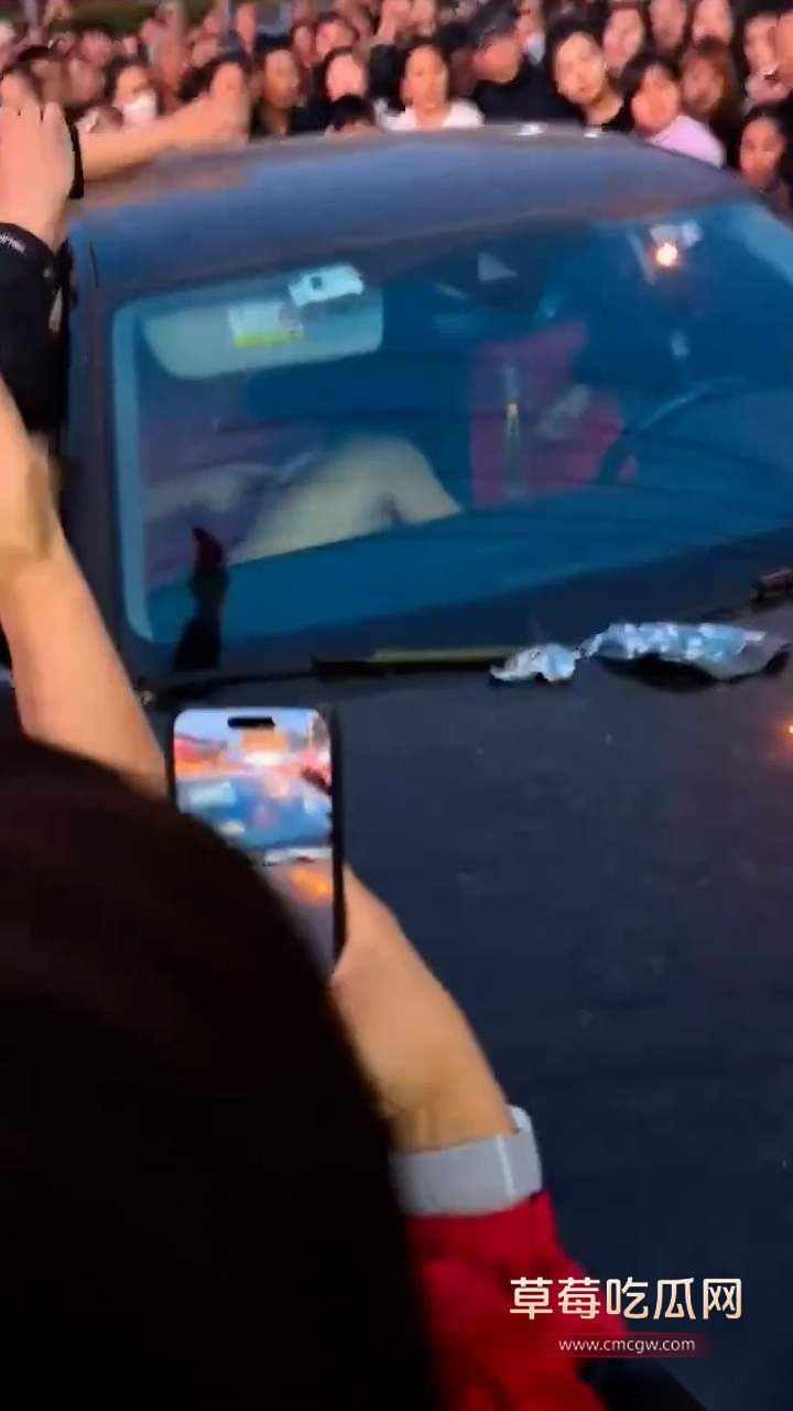 领导被原配捉奸视频 6