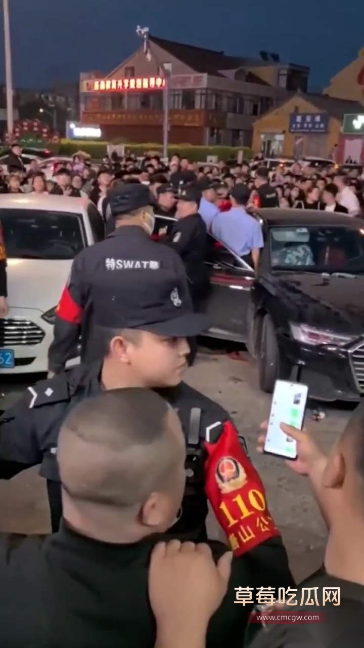 领导被原配捉奸视频 7