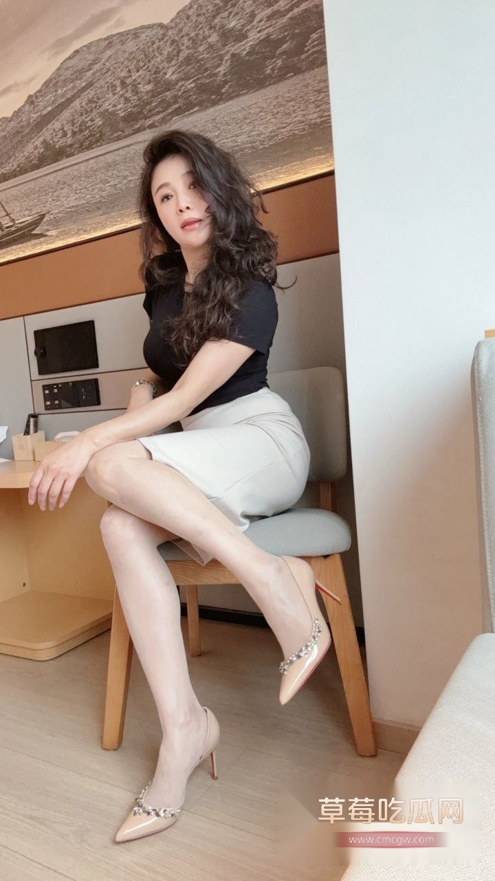 馨月姐姐丝足福利 5