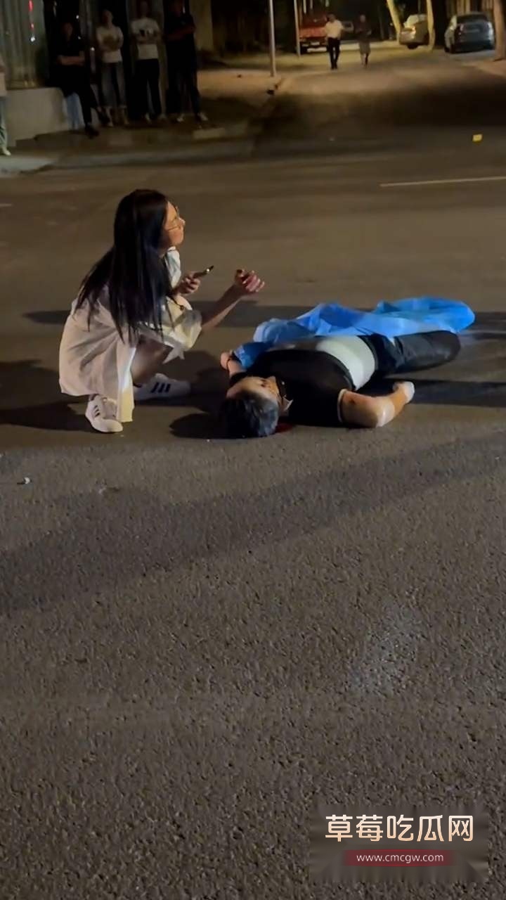 男子醉倒街头被无证醉驾司机撞死 2 男子醉倒街头被无证醉驾司机撞死 2