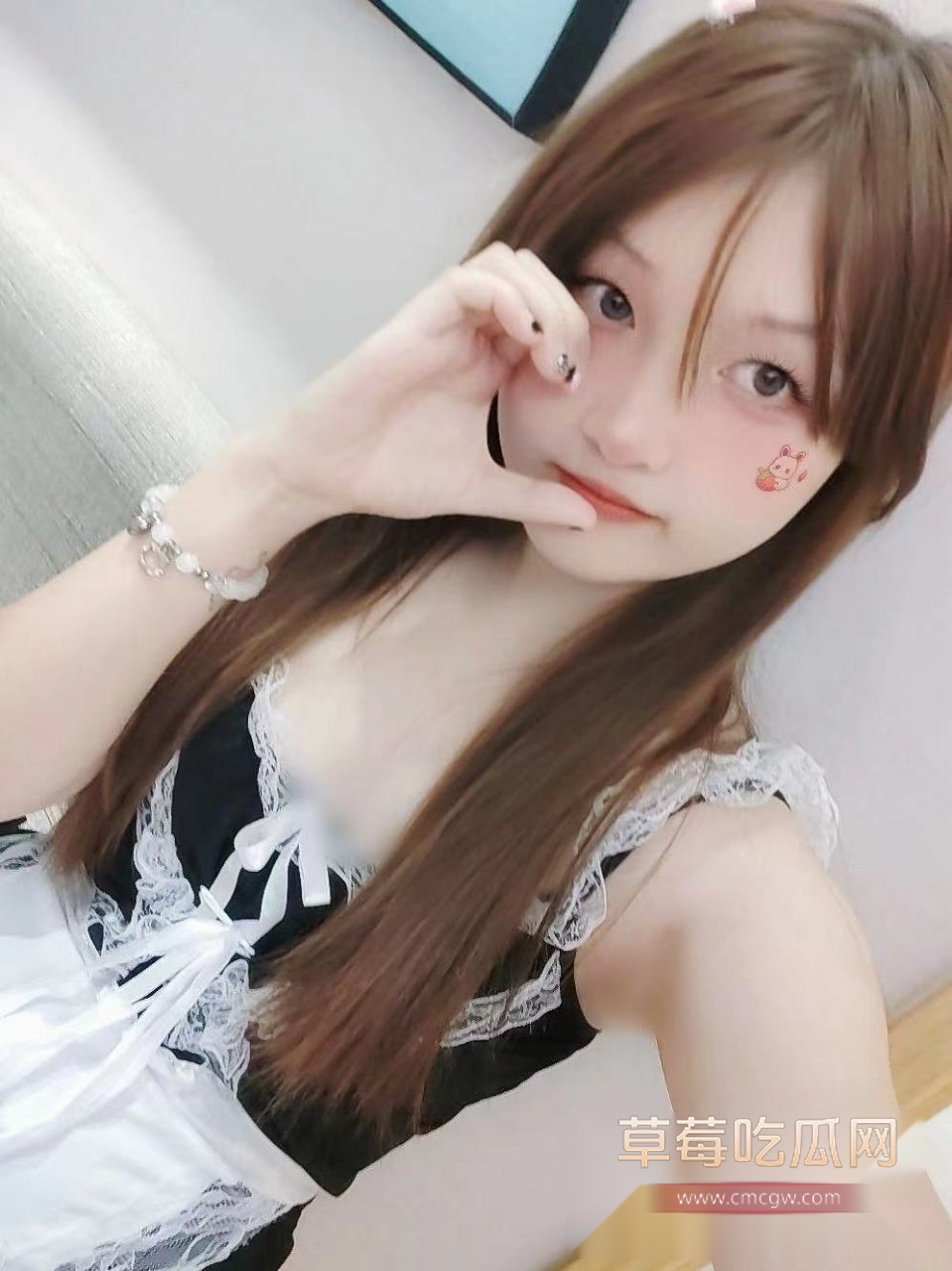 四川大学嫩妹不雅视频 11