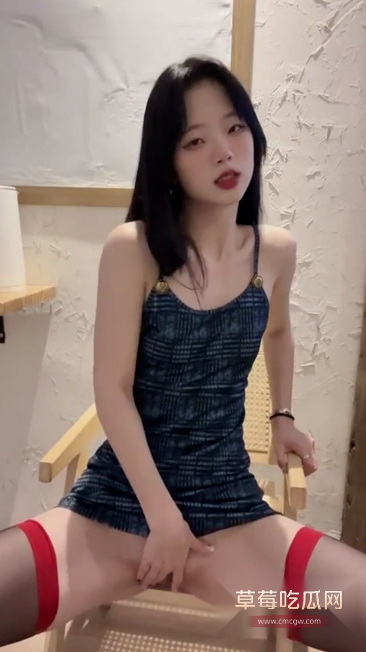 梁柳裸舞福利 2