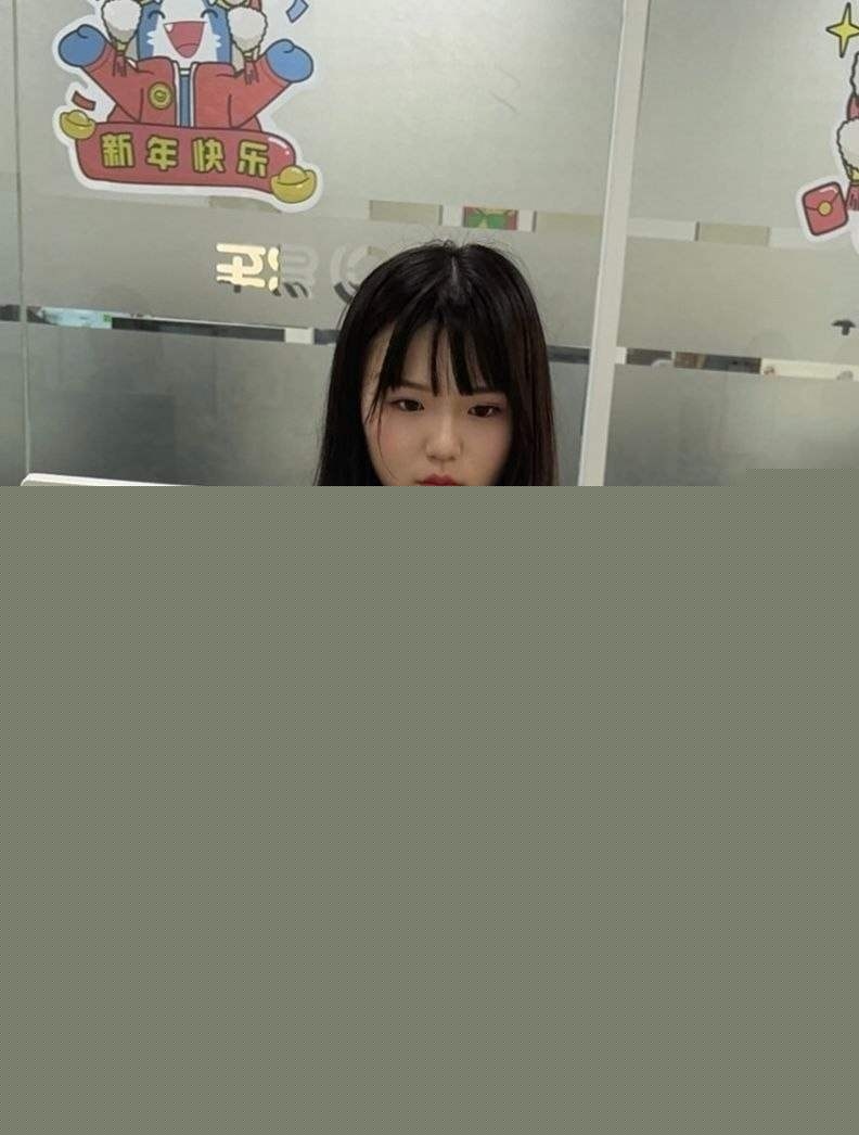 偷拍办公室女神 1