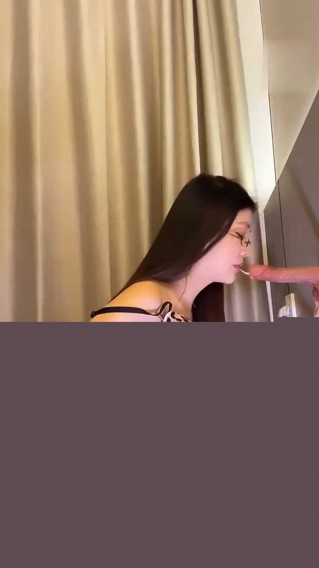 精液收集者黑丝反差母狗 8