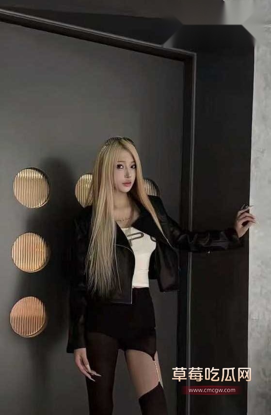 抖音网红Yiko下海 5