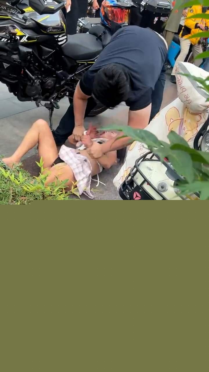 究极小坦克大闹王府井 6