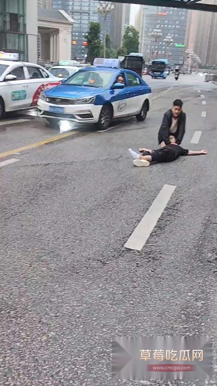 小米SU7贵州事故 5