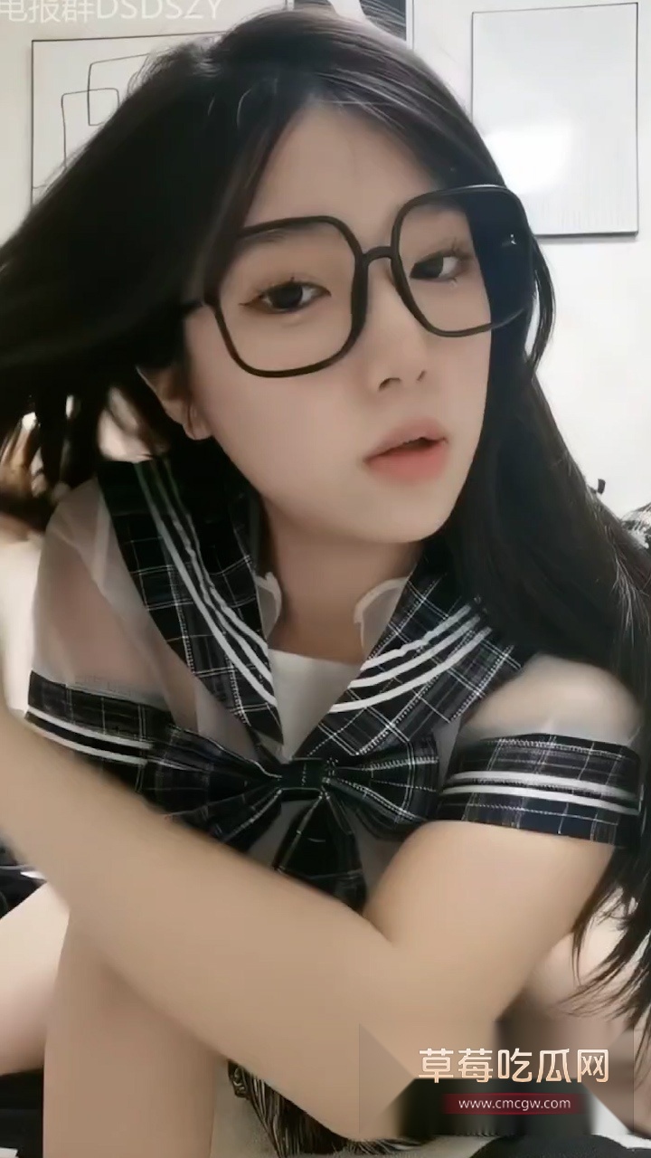 学生妹下海直播 1 学生妹下海直播 1